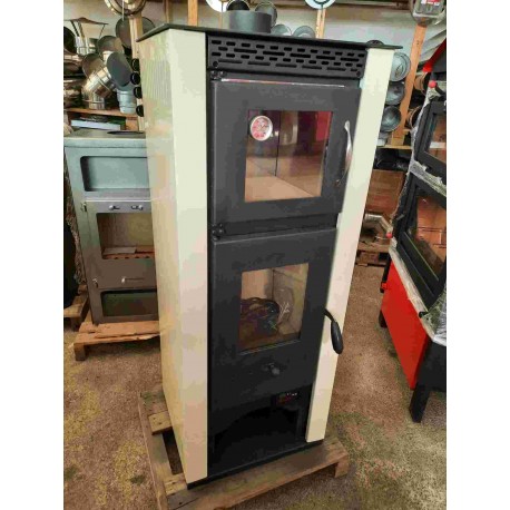 STUA A LEGNA VENTILATA CON PIASTRA COMBUSTIONE IN GHISA E FORNO IN ACCIAIO  13/15KW